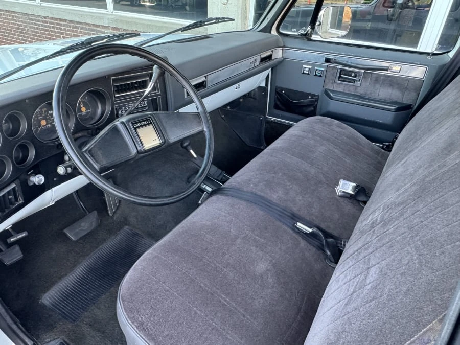 1986 Chevrolet C/K 3rd Gen - Image 4 of 10