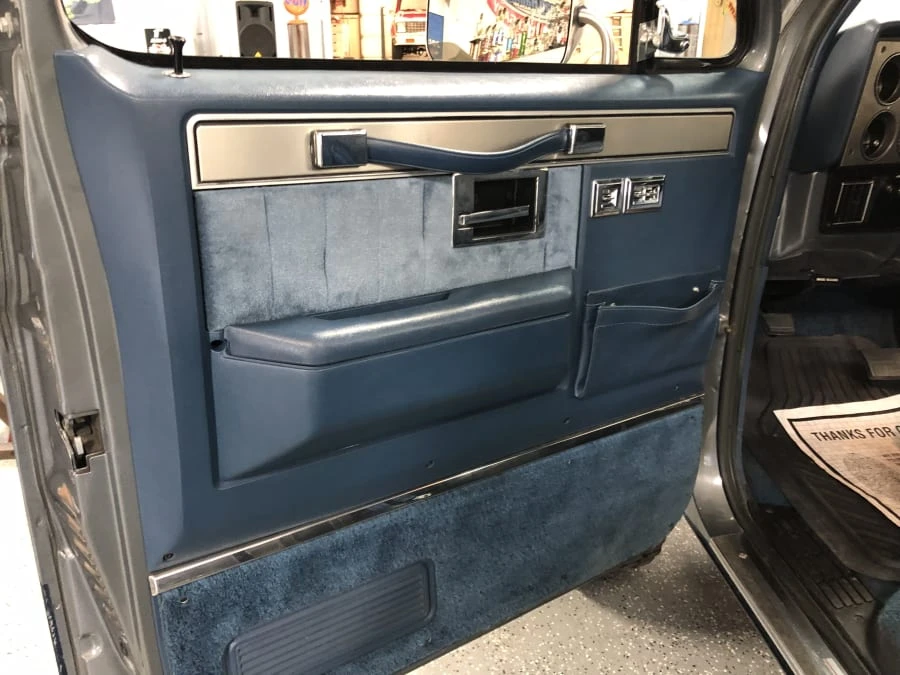 1986 Chevrolet C/K 3rd Gen - Image 11 of 17