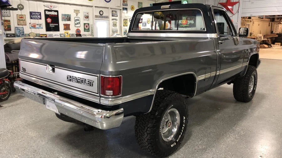 1986 Chevrolet C/K 3rd Gen - Image 9 of 17