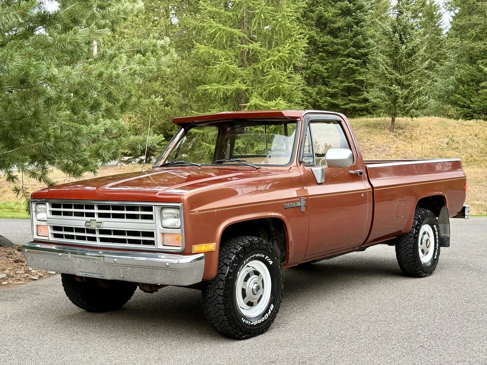 1986 Chevrolet C/K 3rd Gen - Image 2 of 31
