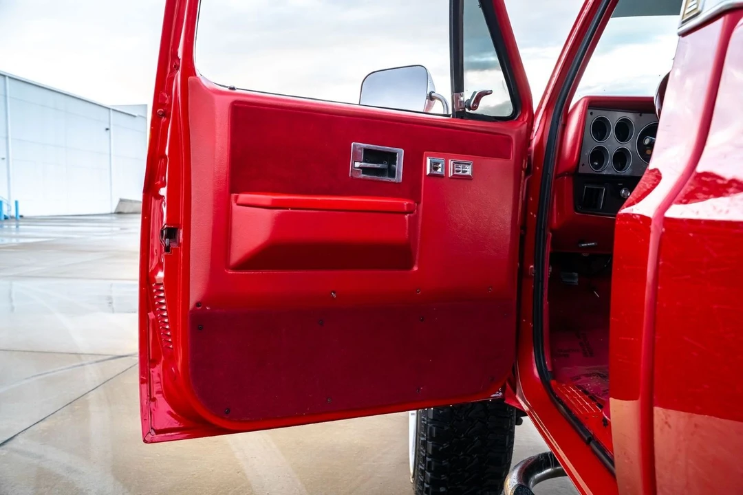 1986 Chevrolet C/K 3rd Gen - Image 19 of 21