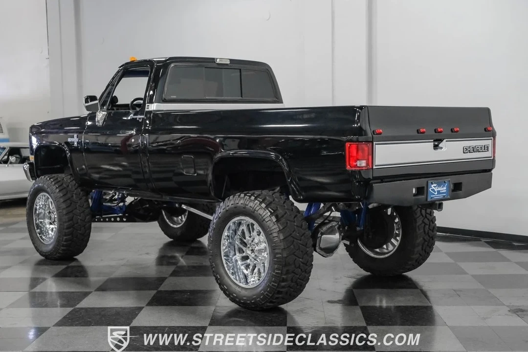 1986 Chevrolet C/K 3rd Gen - Image 9 of 21