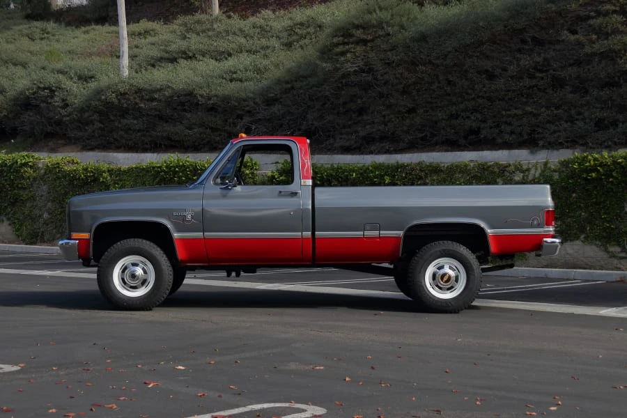 1986 Chevrolet C/K 3rd Gen - Image 12 of 31