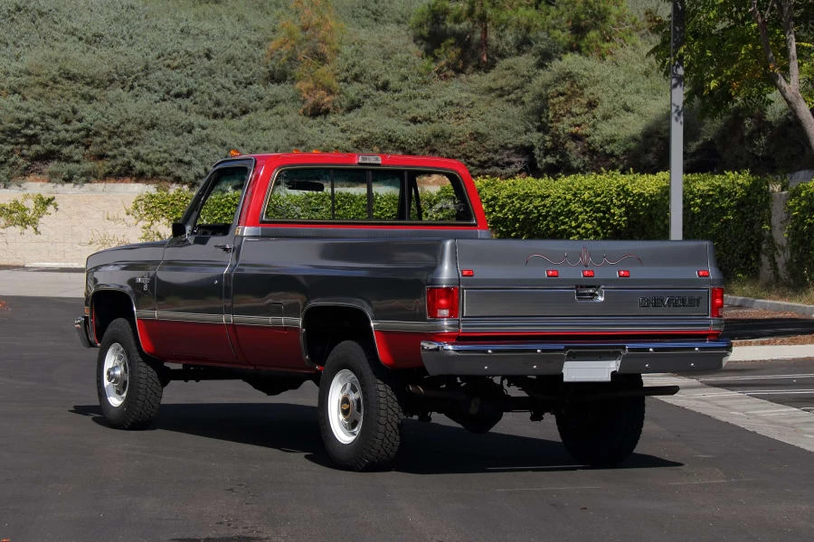 1986 Chevrolet C/K 3rd Gen - Image 13 of 31