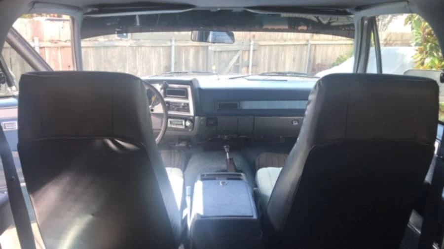 1986 Chevrolet K5 Blazer 2nd Gen - Image 11 of 16