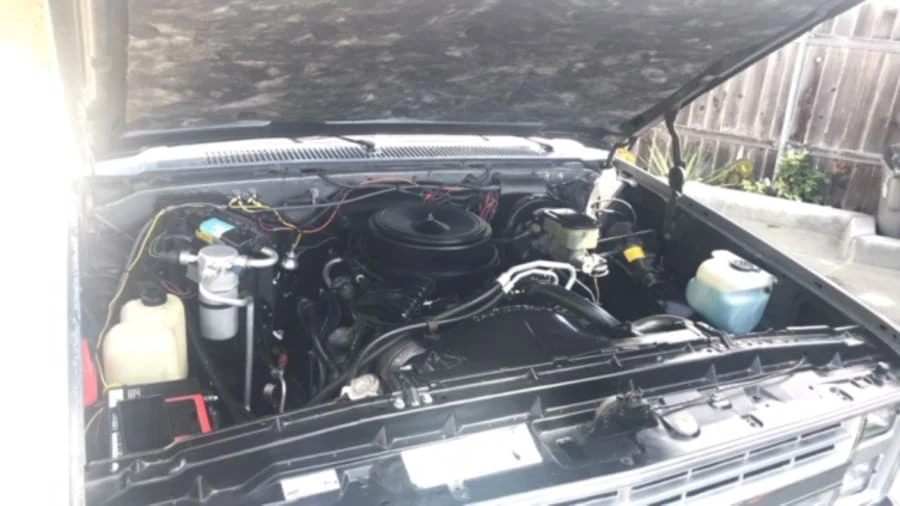 1986 Chevrolet K5 Blazer 2nd Gen - Image 15 of 16
