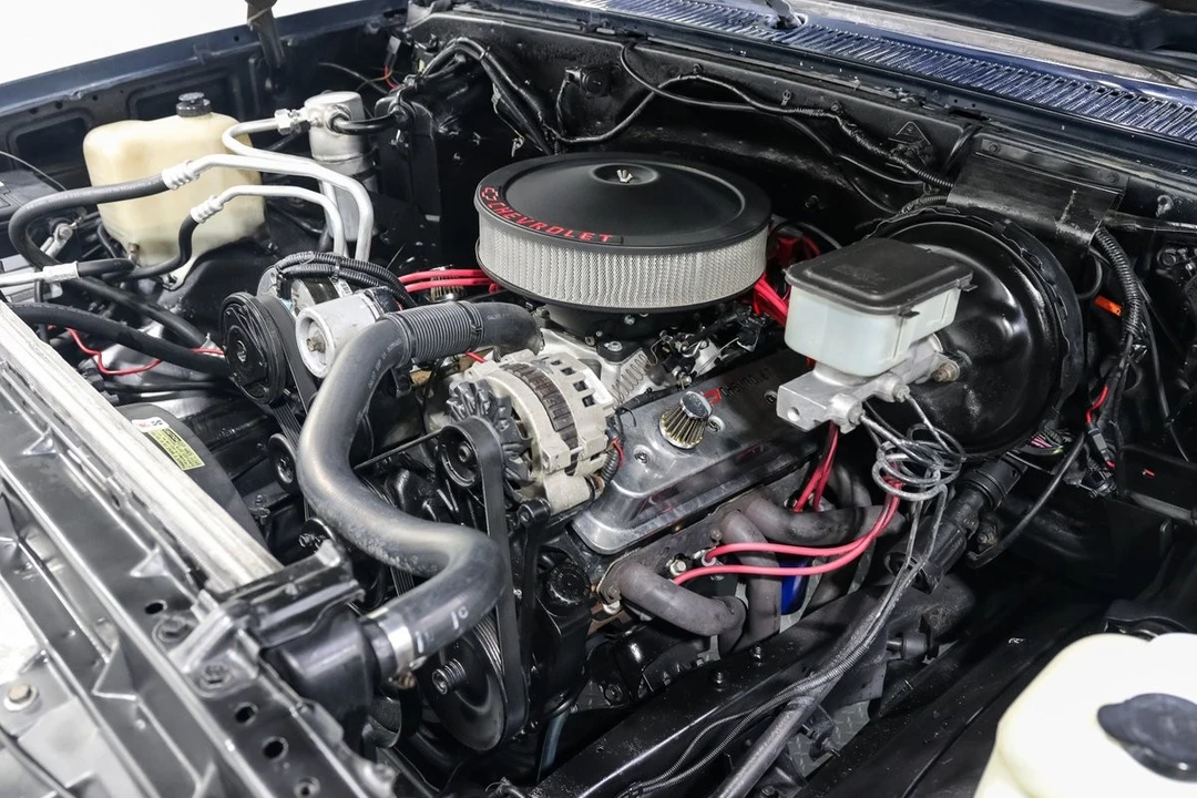 1986 Chevrolet K5 Blazer 2nd Gen - Image 14 of 21