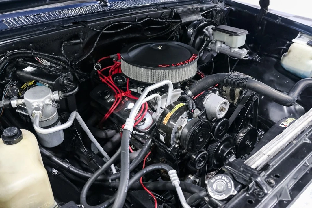 1986 Chevrolet K5 Blazer 2nd Gen - Image 12 of 21