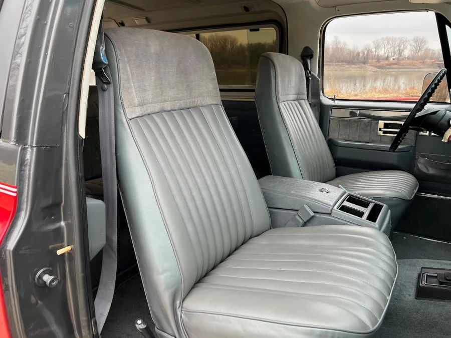 1986 Chevrolet K5 Blazer 2nd Gen - Image 13 of 15