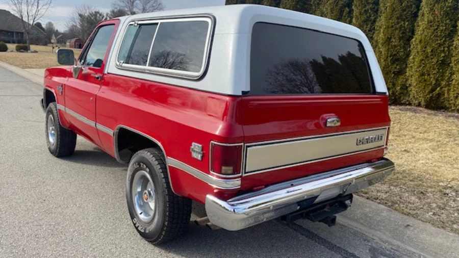 1986 Chevrolet K5 Blazer 2nd Gen - Image 2 of 8
