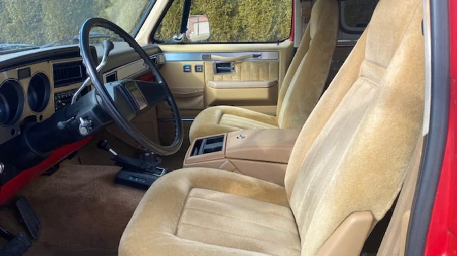 1986 Chevrolet K5 Blazer 2nd Gen - Image 4 of 8