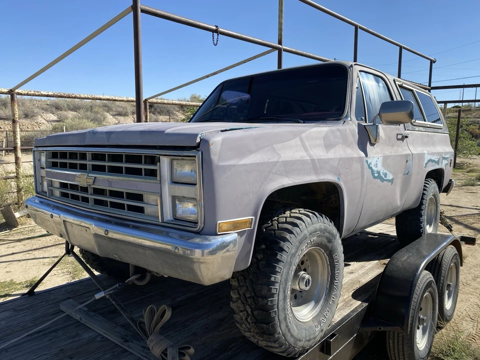 1986 Chevrolet K5 Blazer 2nd Gen - Image 3 of 10
