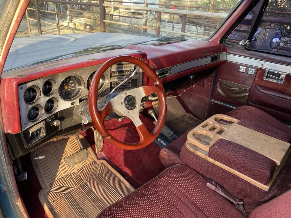 1986 Chevrolet K5 Blazer 2nd Gen - Image 7 of 10