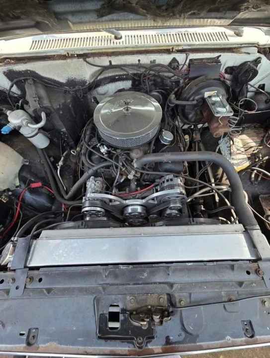 1986 Chevrolet K5 Blazer 2nd Gen - Image 11 of 12