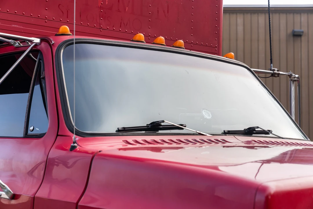 1986 Chevrolet Kodiak - Image 19 of 31