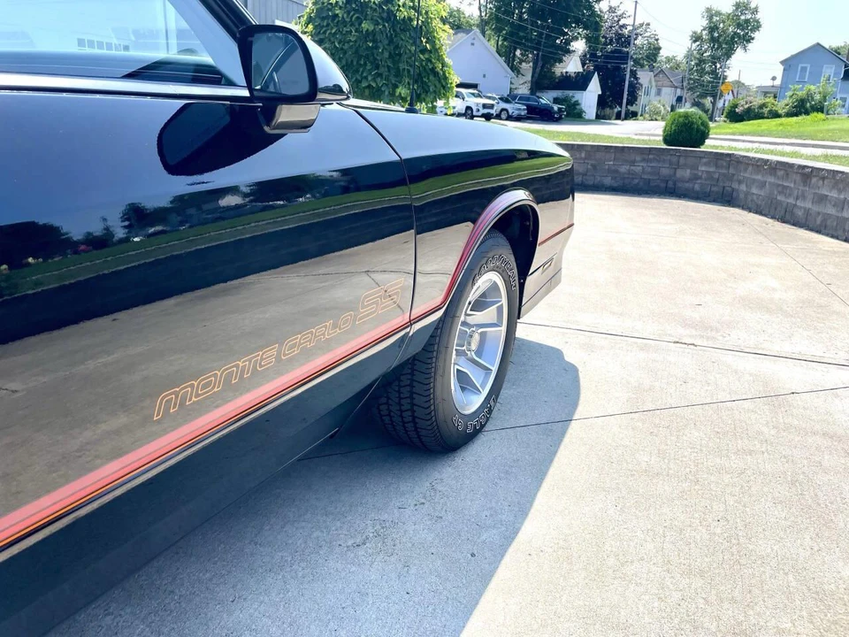 1986 Chevrolet Monte Carlo 4th Gen - Image 21 of 31