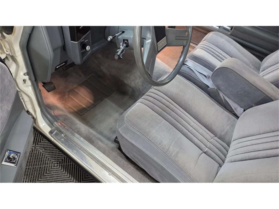 1986 Chevrolet Monte Carlo 4th Gen - Image 27 of 31
