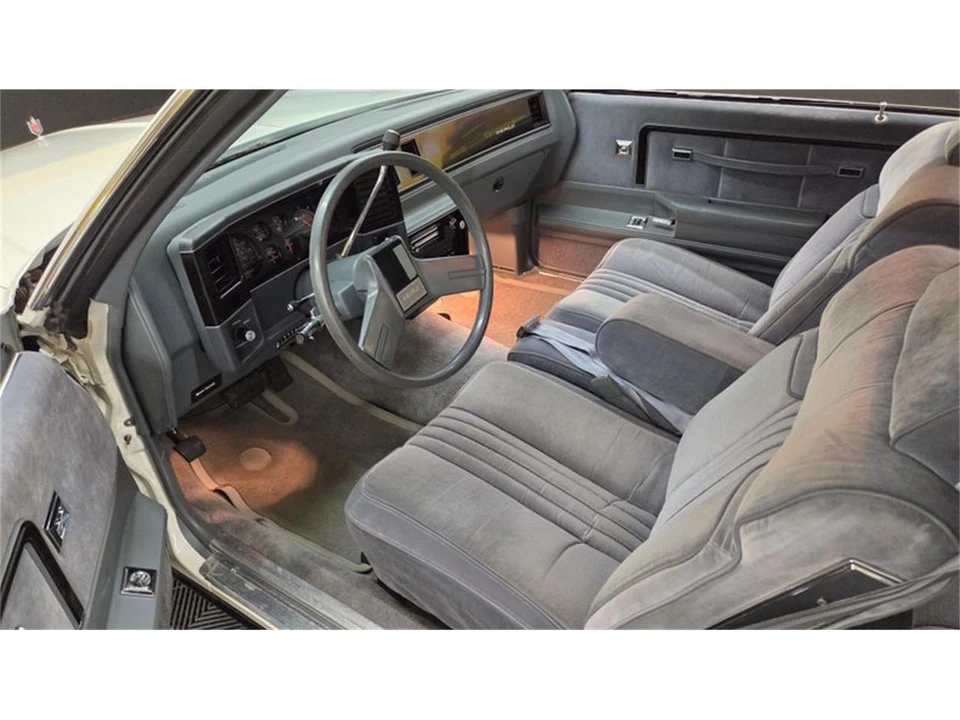 1986 Chevrolet Monte Carlo 4th Gen - Image 8 of 31