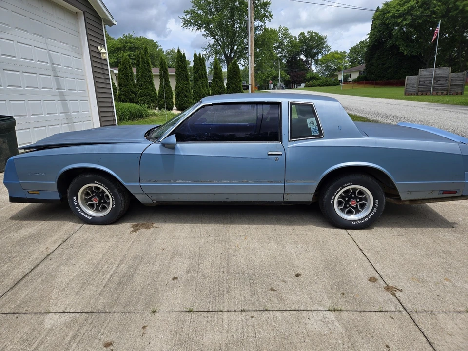 1986 Chevrolet Monte Carlo 4th Gen - Image 4 of 16