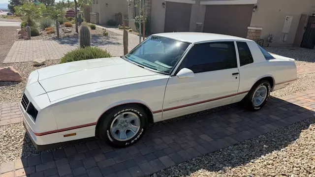 1986 Chevrolet Monte Carlo Aerocoupe