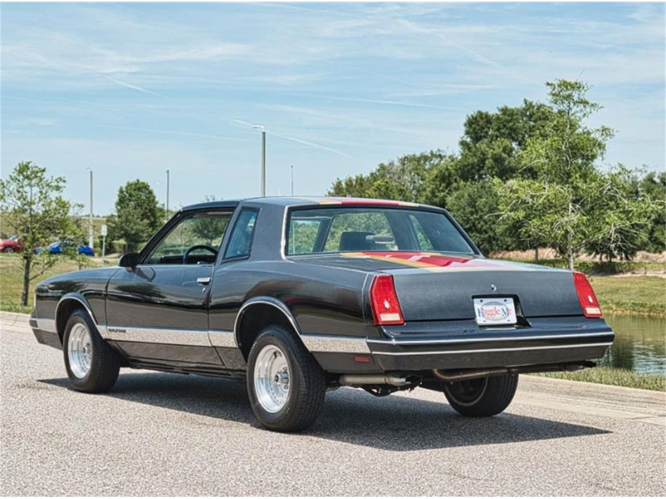 1986 Chevrolet Monte Carlo 4th Gen - Image 5 of 14