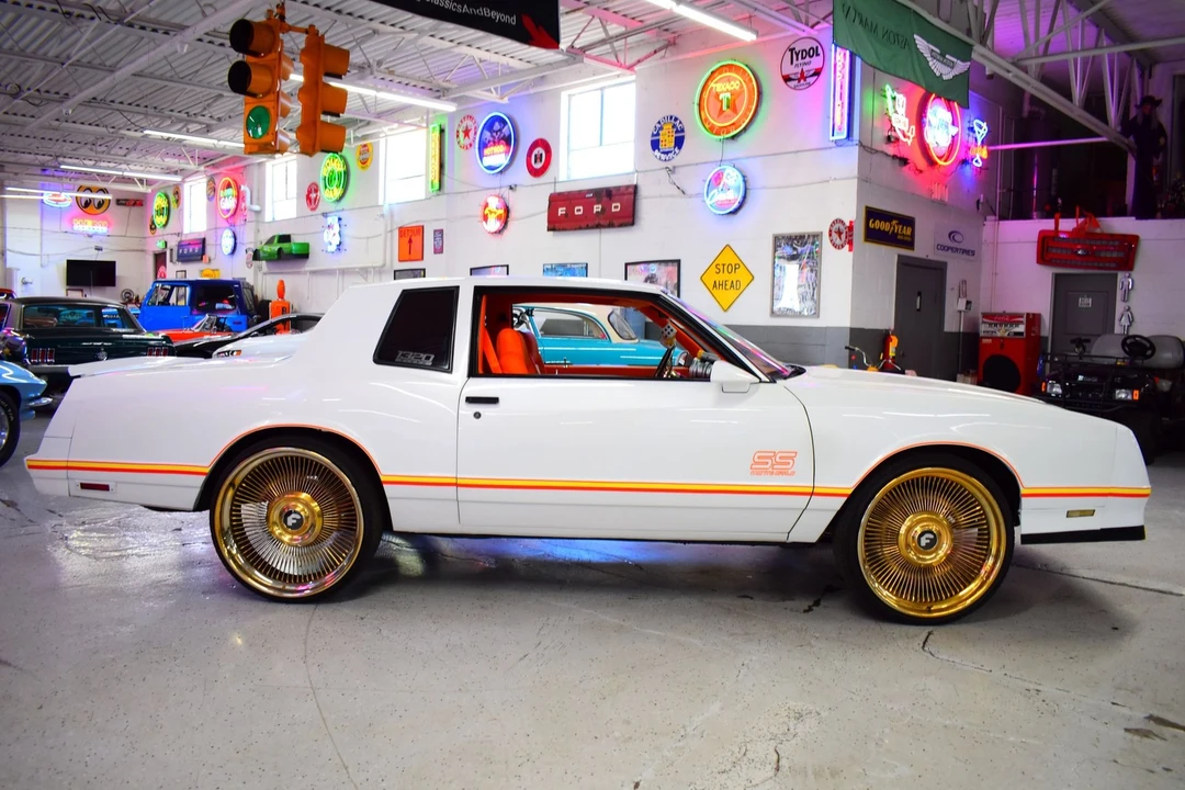 1986 Chevrolet - Image 4 of 20