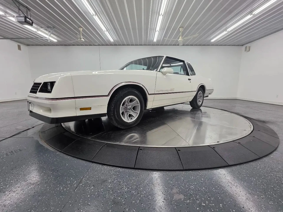 1986 Chevrolet Monte Carlo 4th Gen - Image 10 of 31