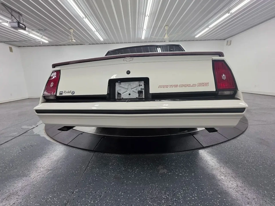 1986 Chevrolet Monte Carlo 4th Gen - Image 20 of 31