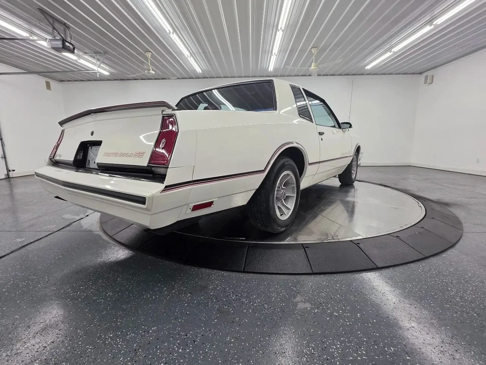 1986 Chevrolet Monte Carlo 4th Gen - Image 18 of 31