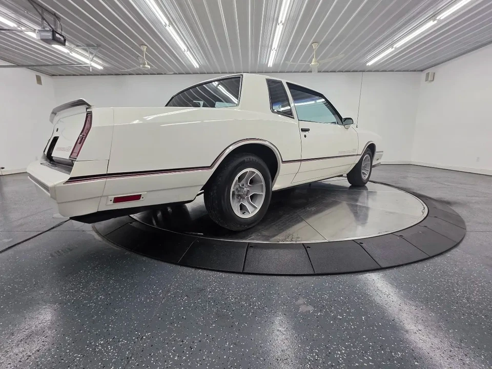 1986 Chevrolet Monte Carlo 4th Gen - Image 25 of 31