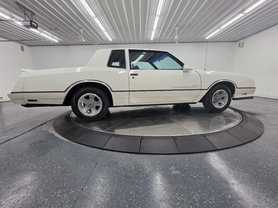 1986 Chevrolet Monte Carlo 4th Gen - Image 23 of 31