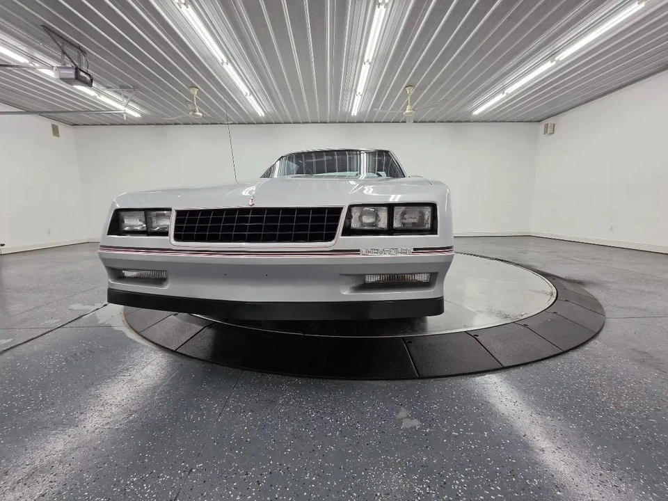 1986 Chevrolet Monte Carlo 4th Gen - Image 3 of 31