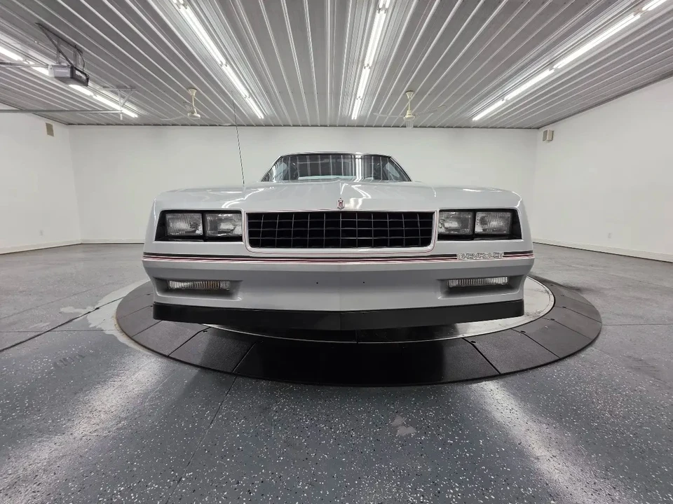 1986 Chevrolet Monte Carlo 4th Gen - Image 4 of 31