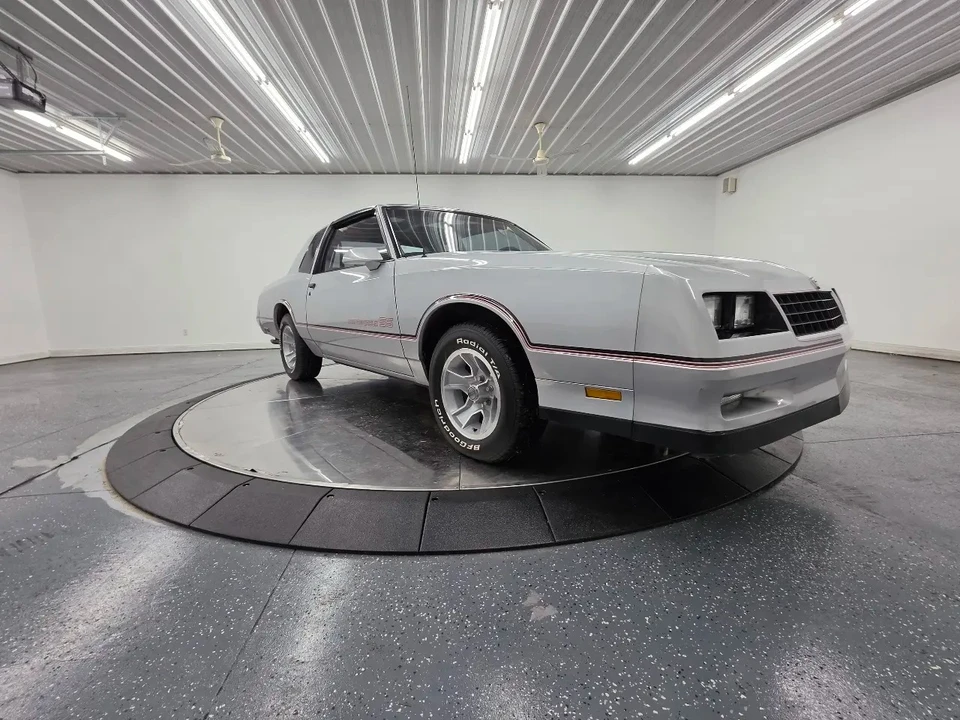1986 Chevrolet Monte Carlo 4th Gen - Image 10 of 31