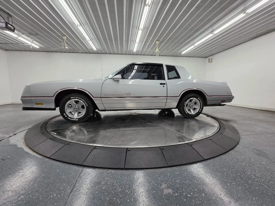 1986 Chevrolet Monte Carlo 4th Gen - Image 15 of 31