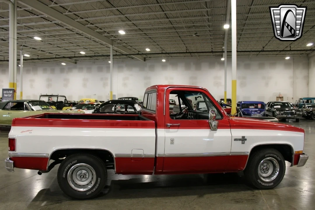 1986 Chevrolet C/K 3rd Gen - Image 9 of 21
