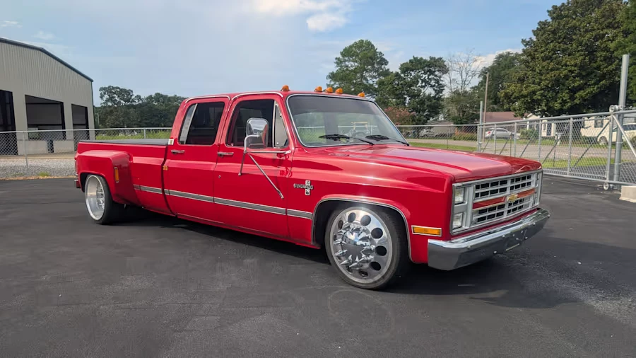 1986 Chevrolet C/K 3rd Gen - Image 11 of 30