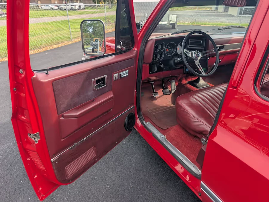 1986 Chevrolet C/K 3rd Gen - Image 17 of 30