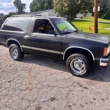 1986 Chevrolet S10 Blazer Tahoe