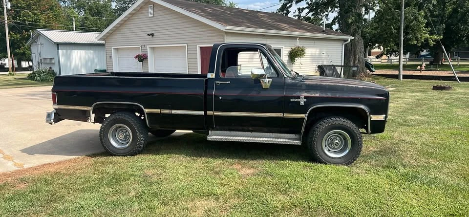 1986 Chevrolet Silverado - Image 3 of 10
