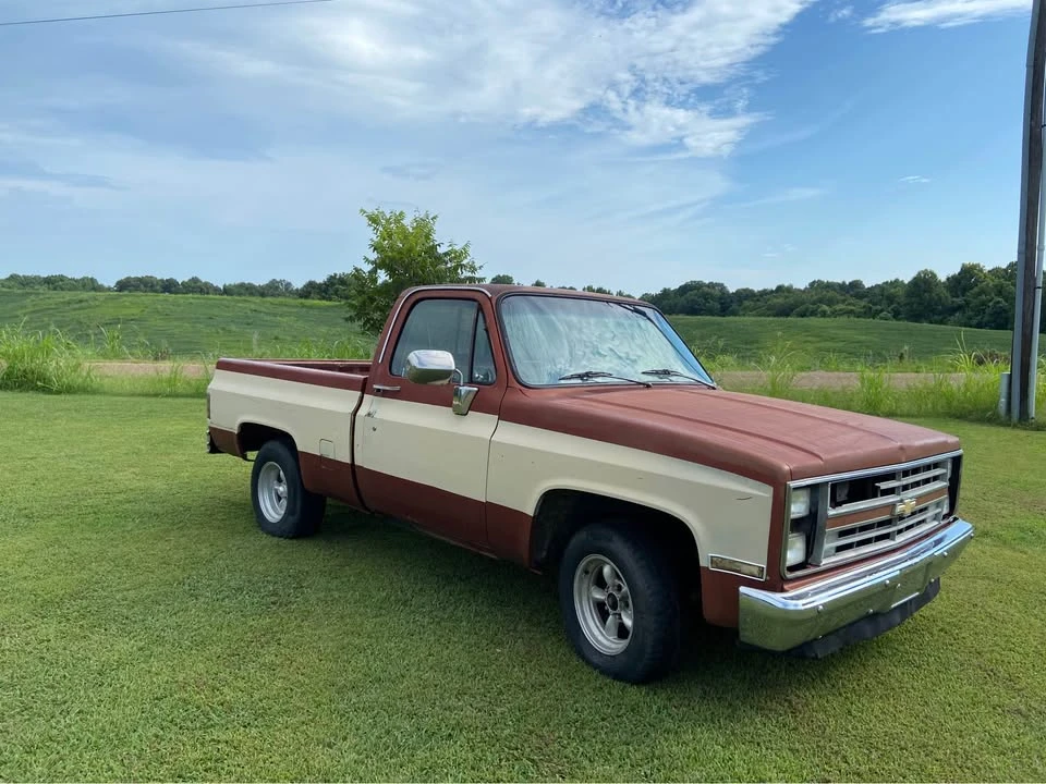 1986 Chevrolet Silverado - Image 3 of 10