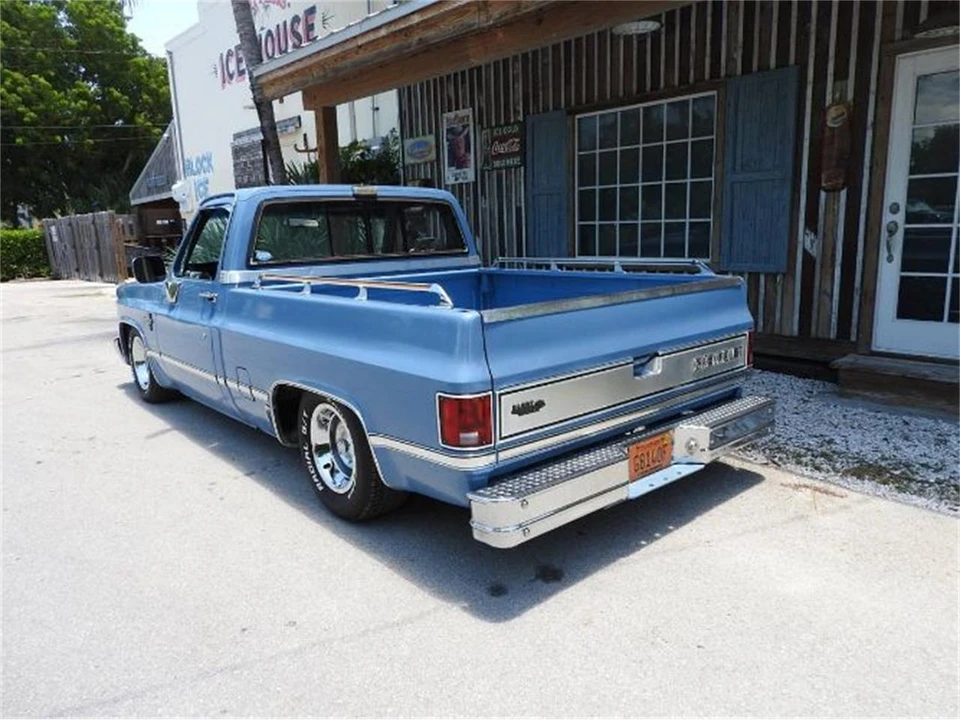 1986 Chevrolet Silverado - Image 15 of 24