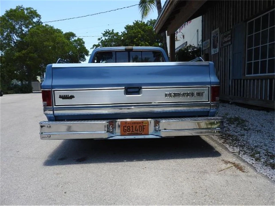 1986 Chevrolet Silverado - Image 21 of 24