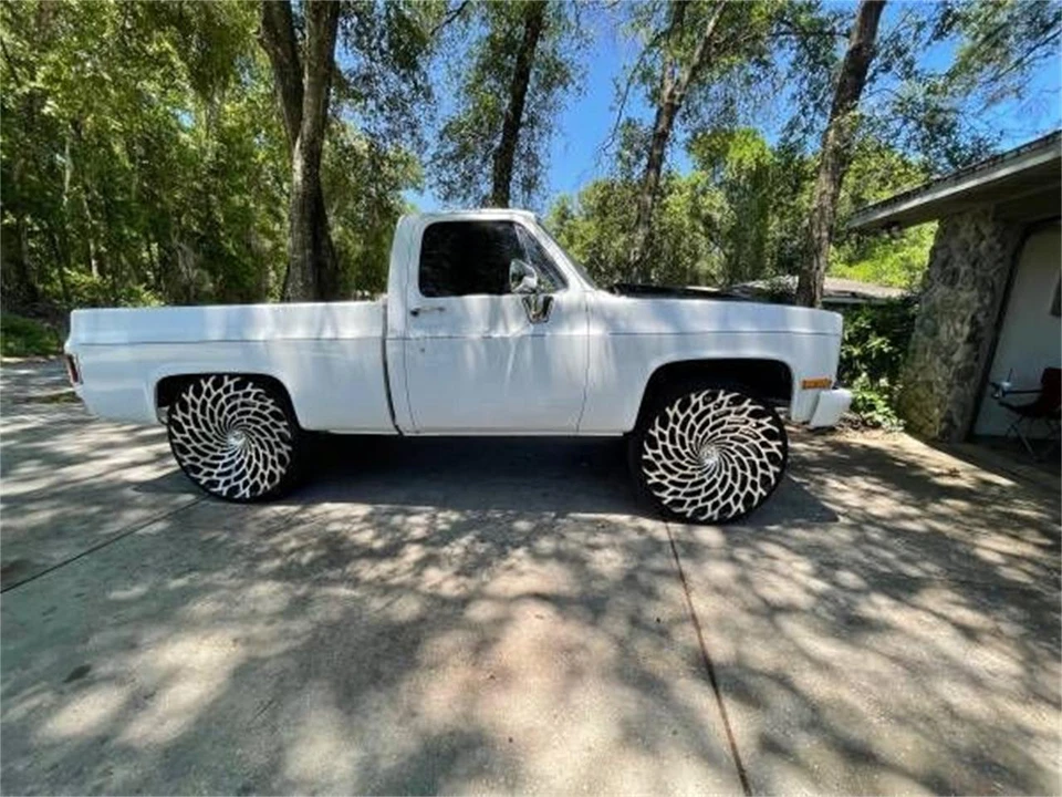 1986 Chevrolet Silverado - Image 8 of 9