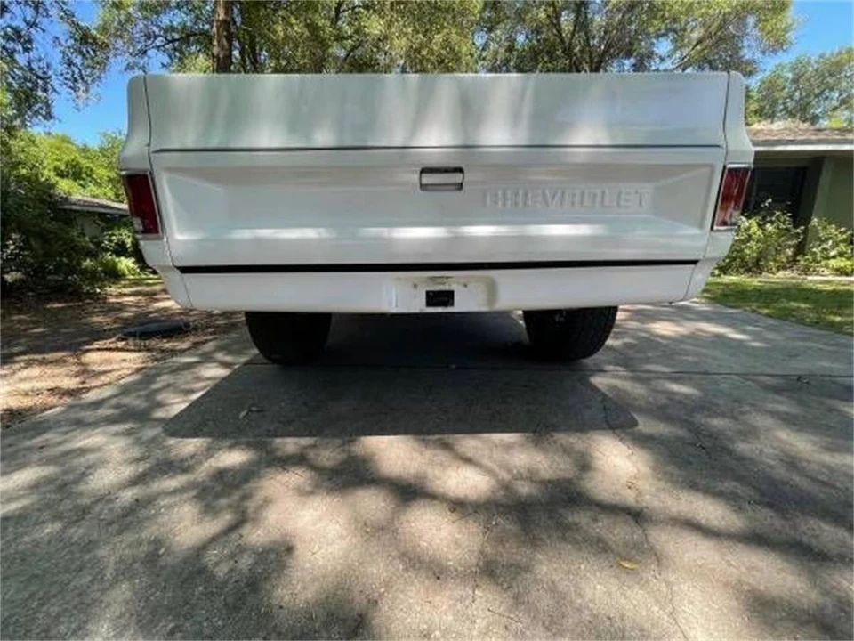1986 Chevrolet Silverado - Image 7 of 9