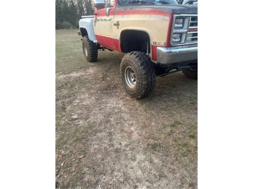 1986 Chevrolet Silverado - Image 5 of 6