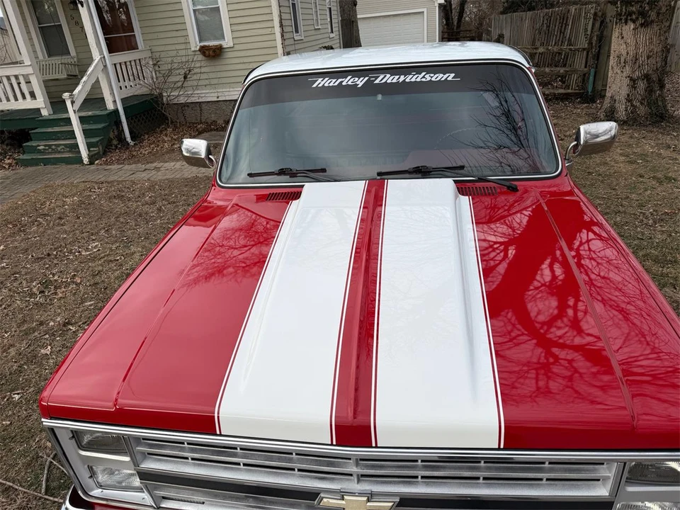 1986 Chevrolet Silverado - Image 15 of 31