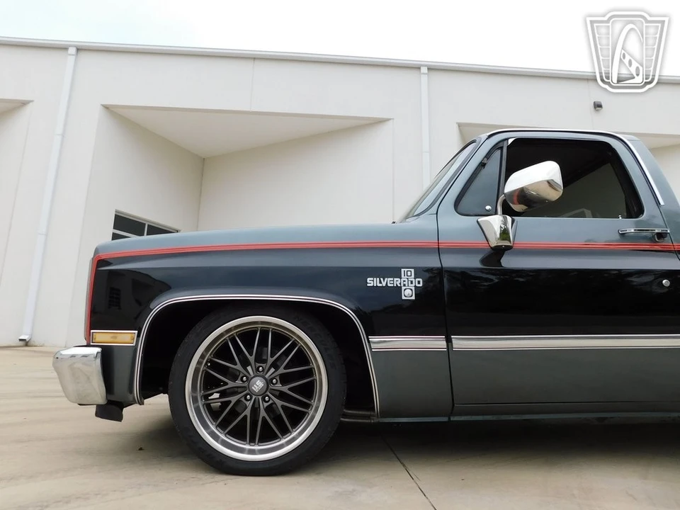 1986 Chevrolet C/K 3rd Gen - Image 11 of 12
