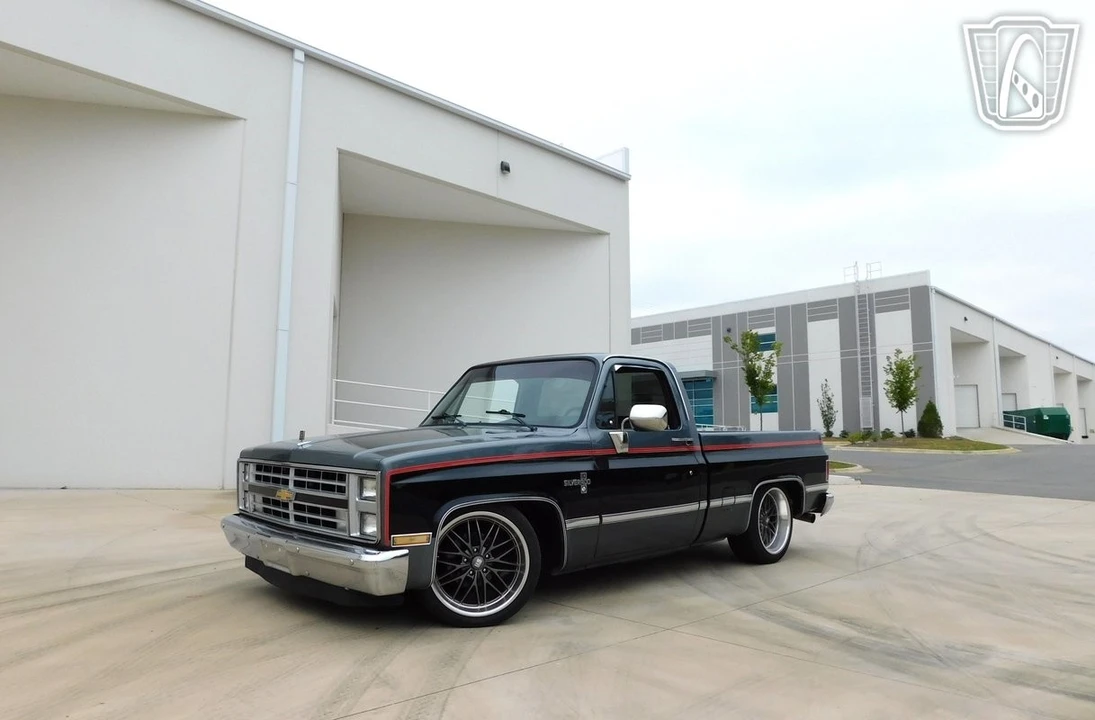 1986 Chevrolet C/K 3rd Gen - Image 3 of 12