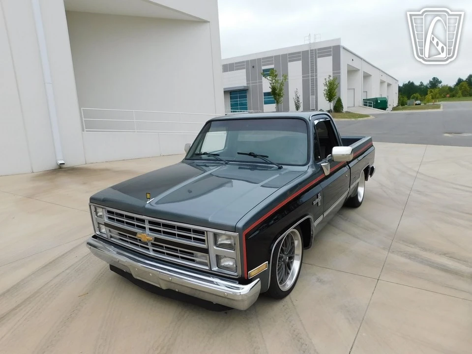 1986 Chevrolet C/K 3rd Gen - Image 10 of 12